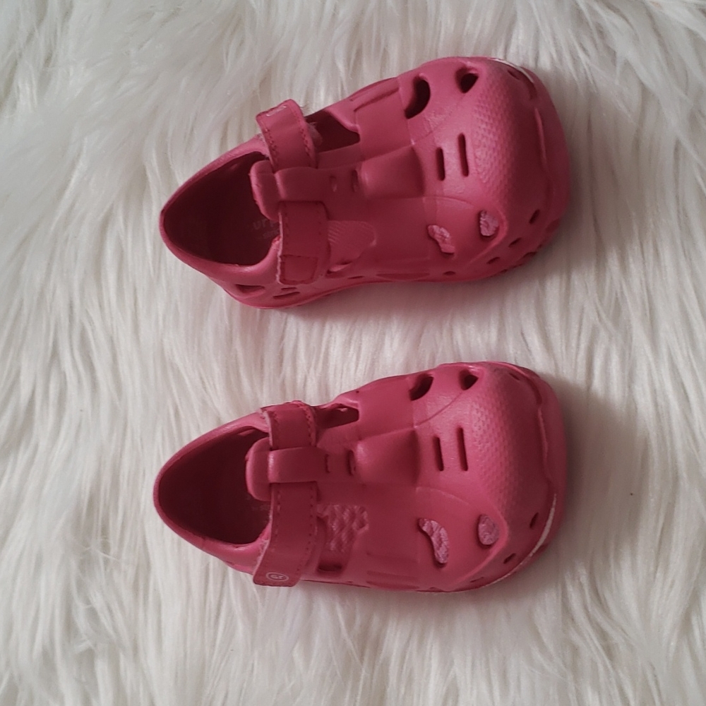 Stride Right size 4  GUC